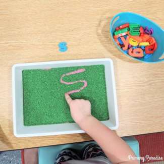 Sand Trays: DIY Sensory Trays For Word Work And Guided Reading